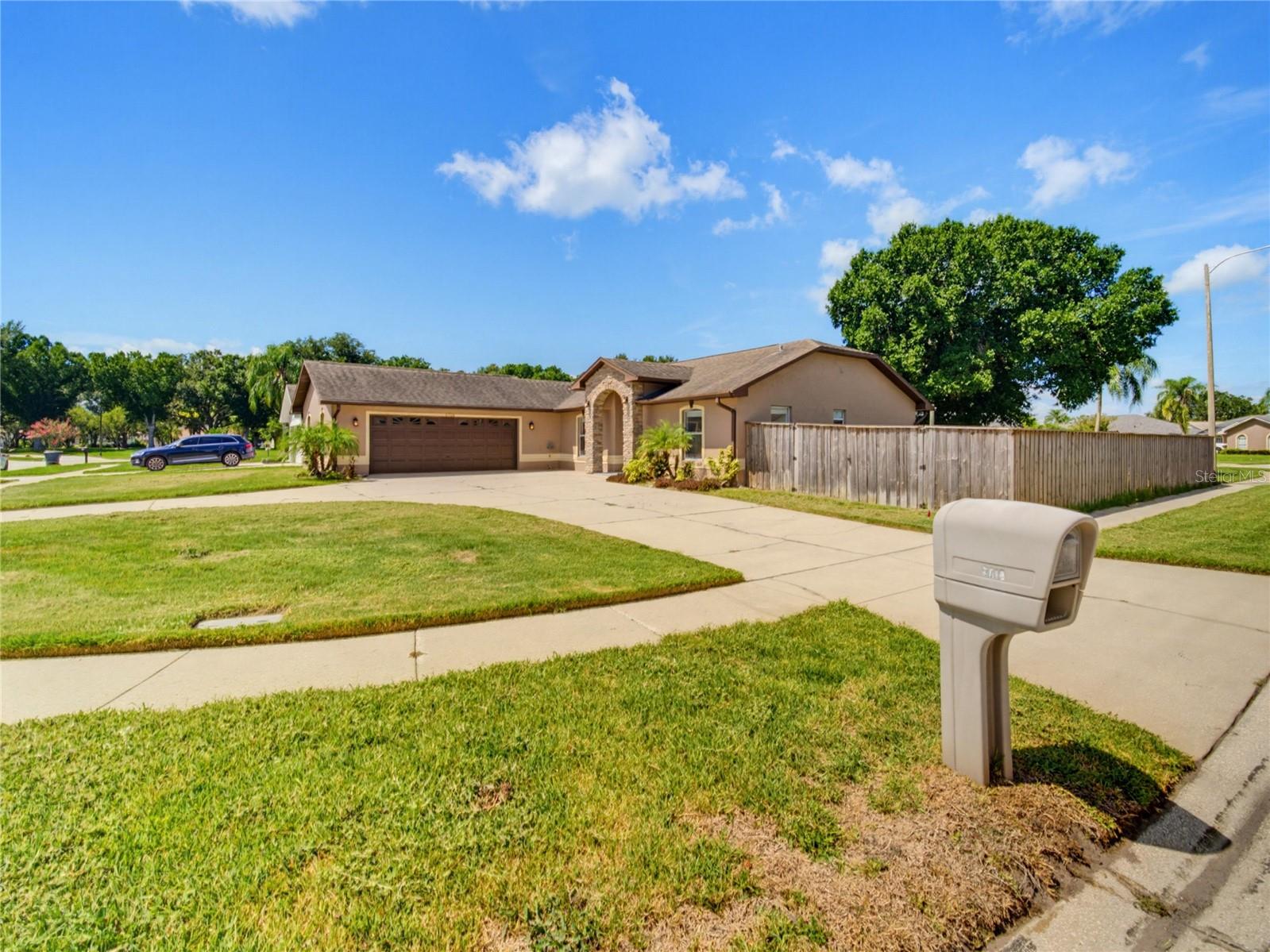 5719 Sweetheart Ct Property Photo 5