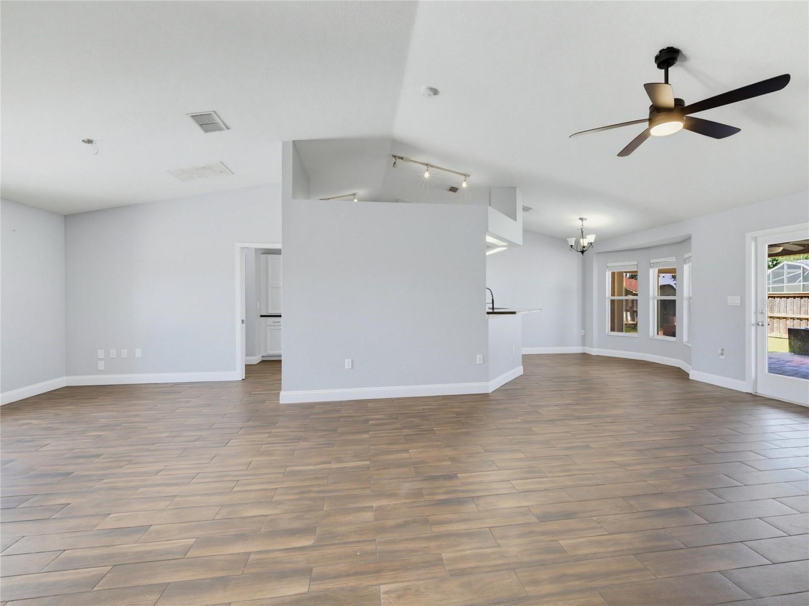 5719 Sweetheart Ct Property Photo 29