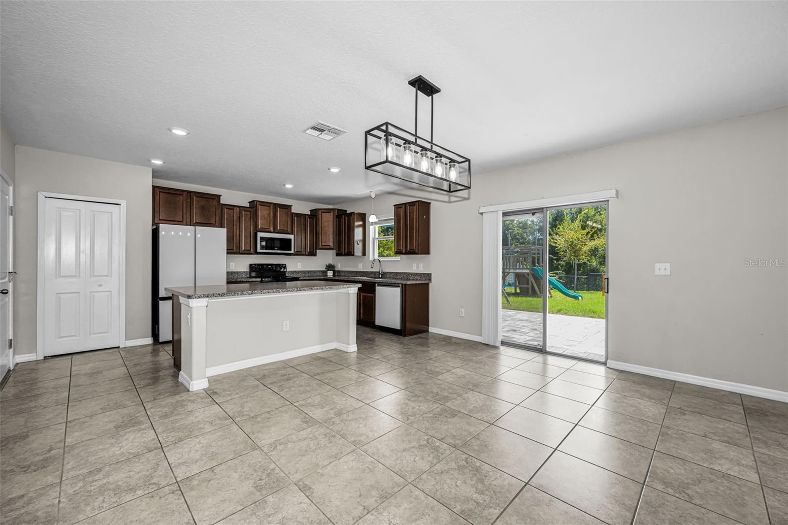 6780 Emerald Spring Loop Property Photo 21