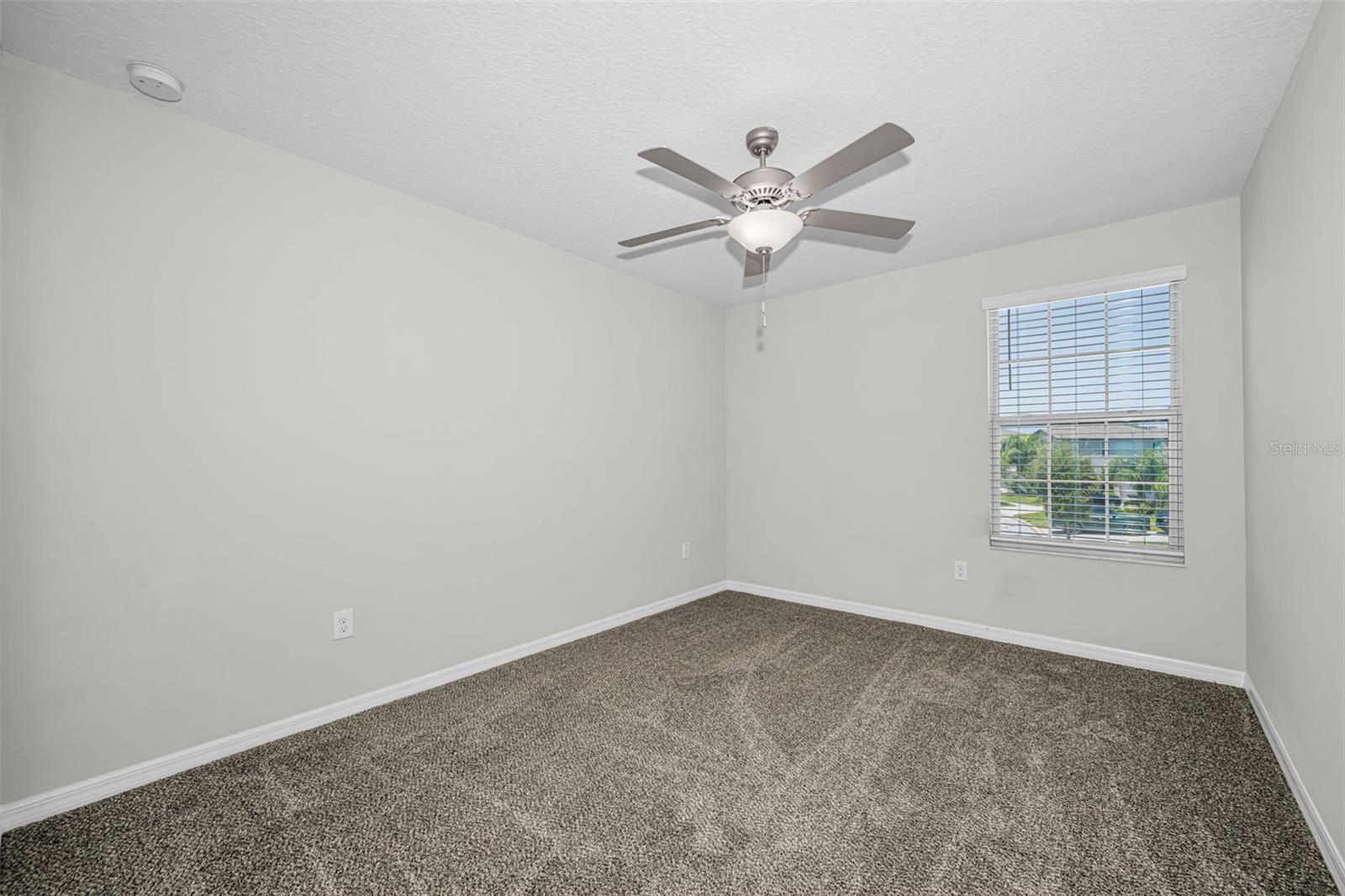 6780 Emerald Spring Loop Property Photo 40