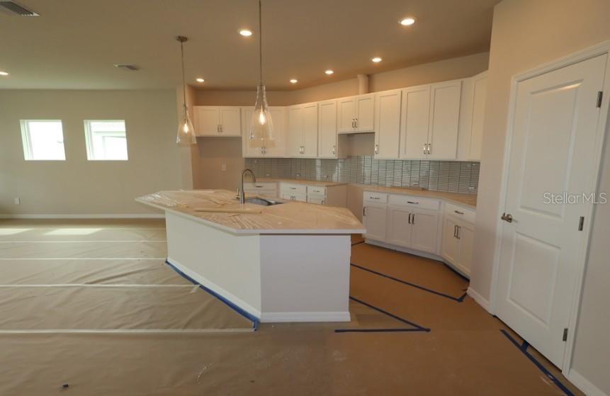 3714 Jons Lakeview St Property Photo 7