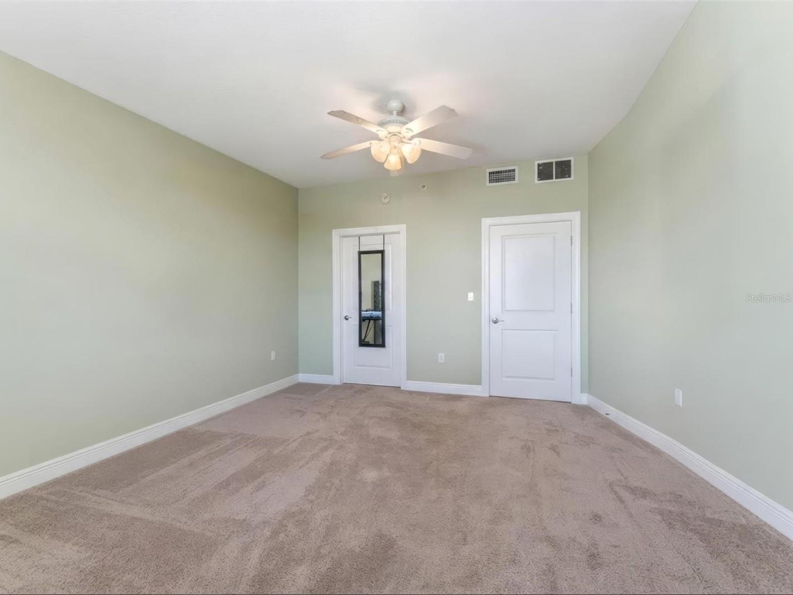 628 Cleveland St #1211 Property Photo 21
