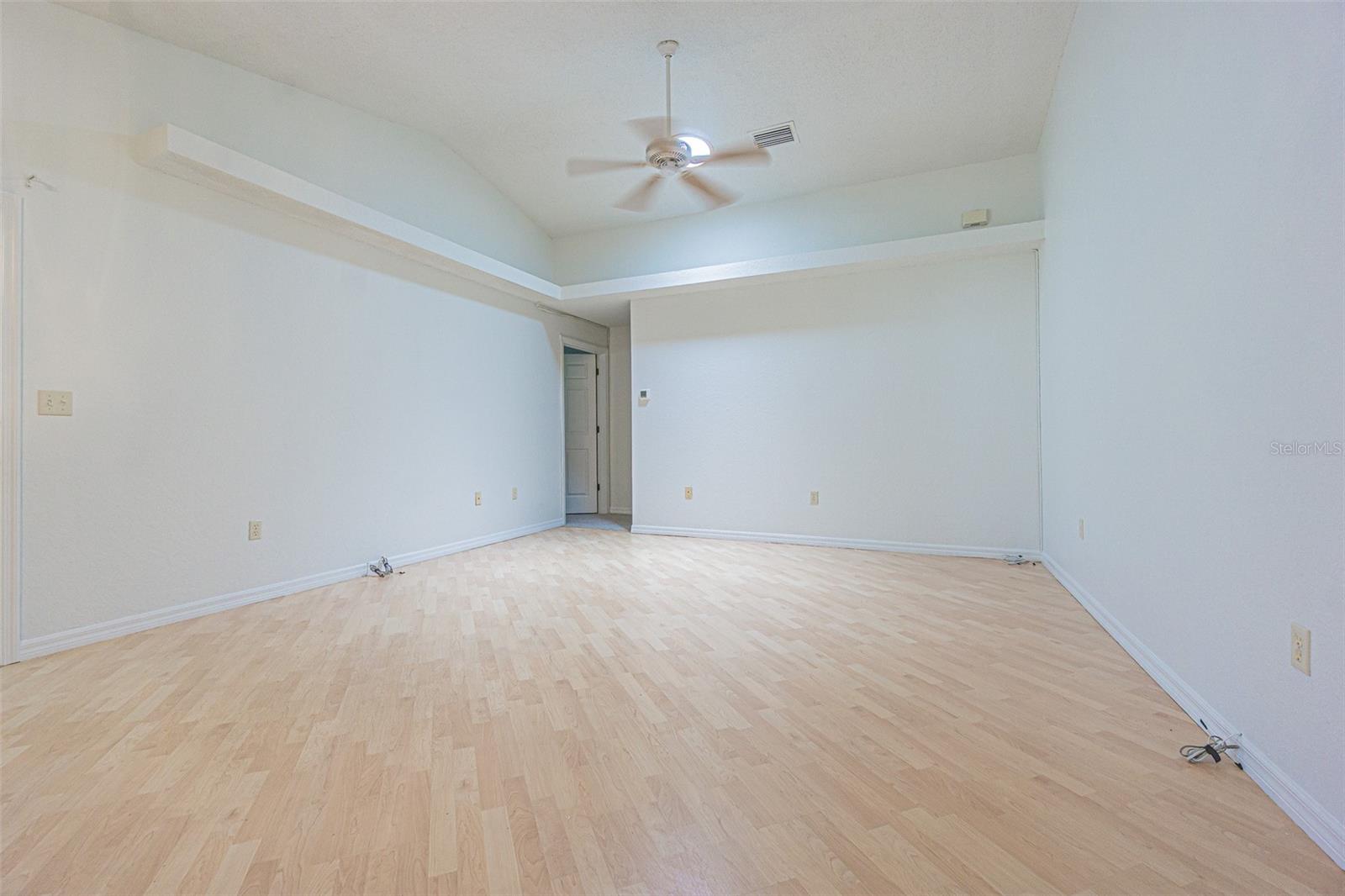 8157 Sturbridge Ct Property Photo 4