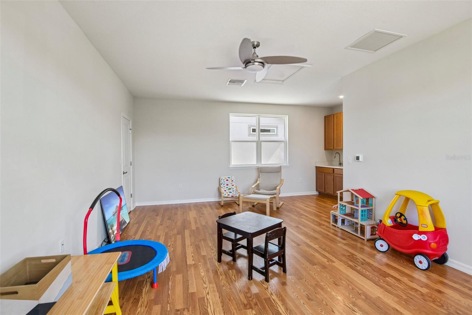 13690 Stevenson Ln Property Photo 30