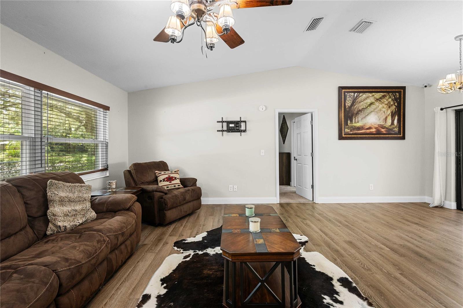 2423 Forrest Crest Cir Property Photo 15