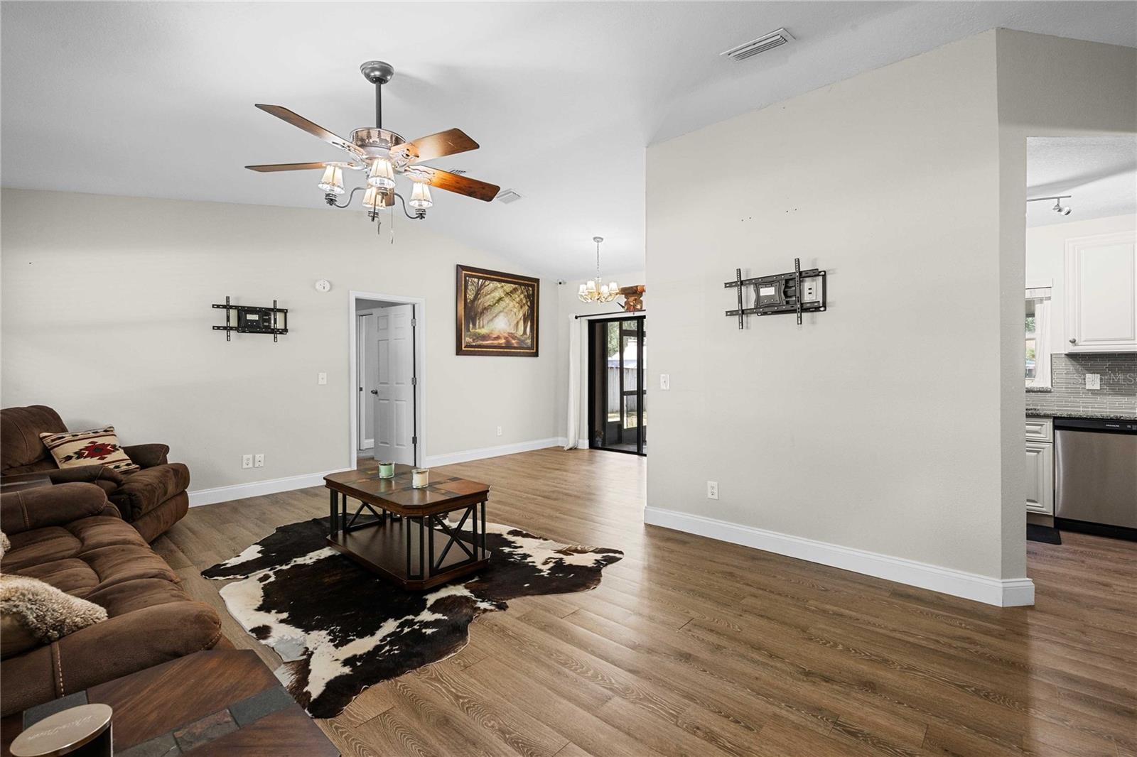 2423 Forrest Crest Cir Property Photo 16