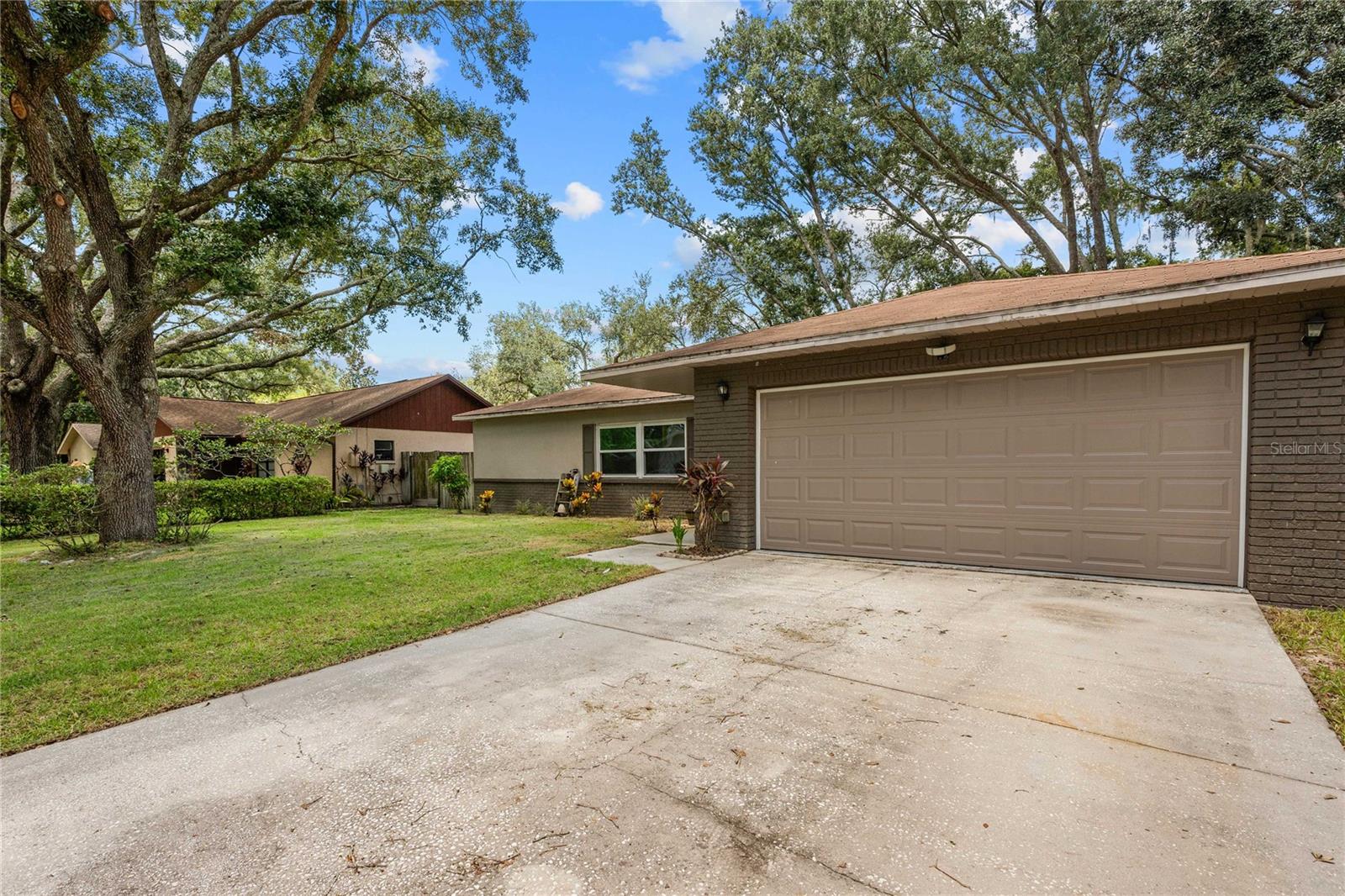 2423 Forrest Crest Cir Property Photo 37