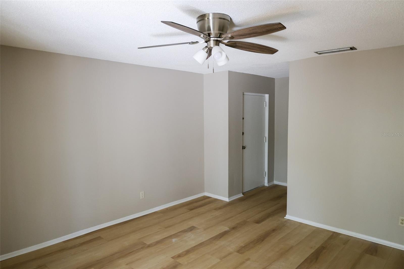 1061 85th Ter N #c Property Photo 6