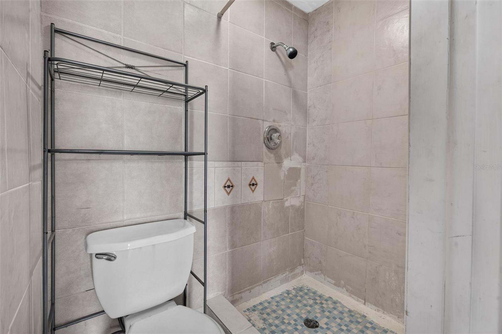 3852 Sunray Dr Property Photo 28