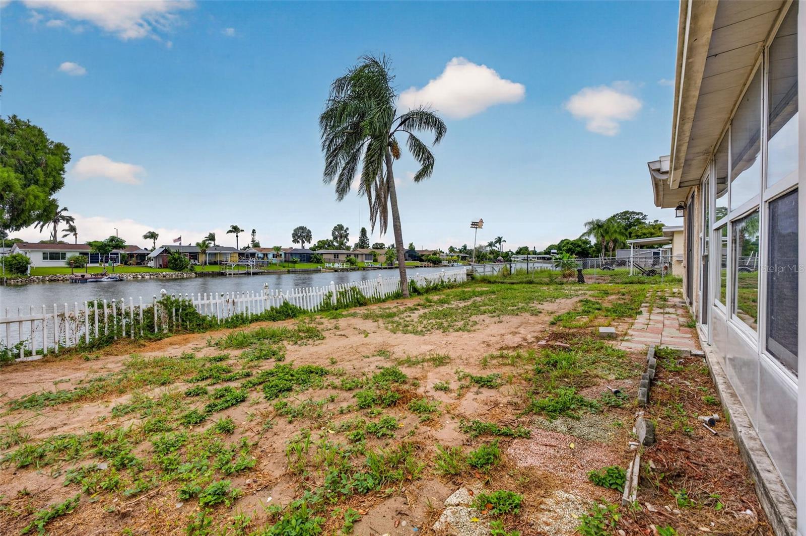 3852 Sunray Dr Property Photo 32
