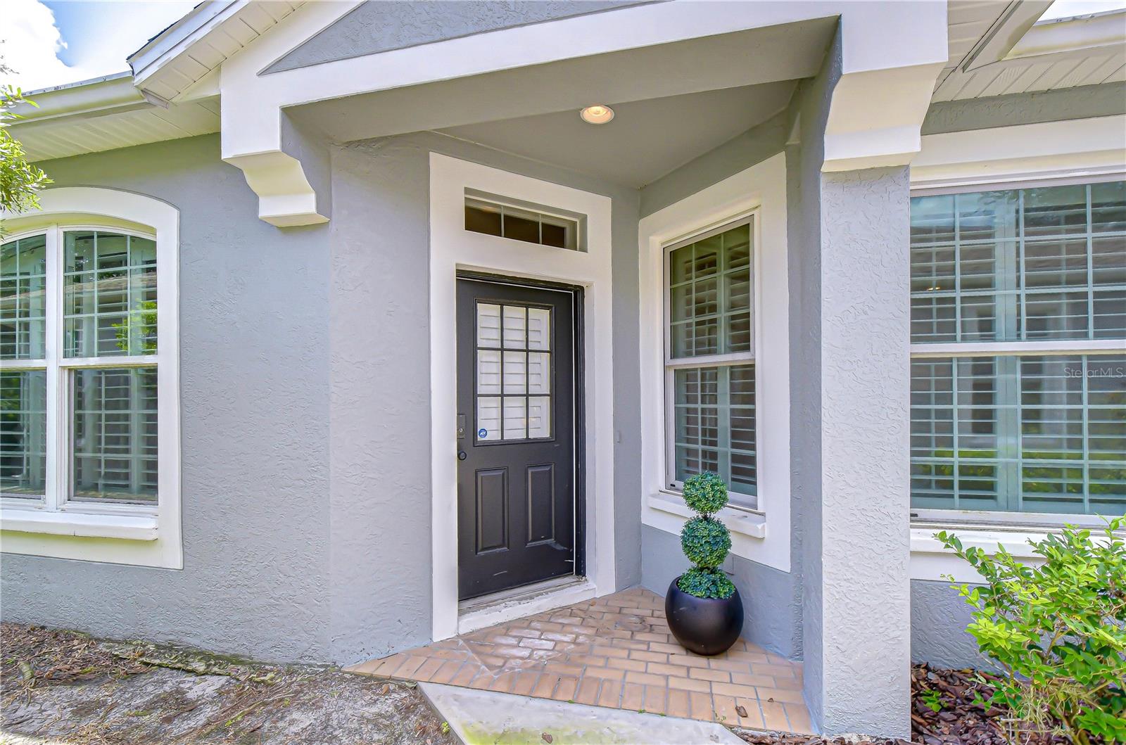 6026 Sandhill Ridge Dr Property Photo 3