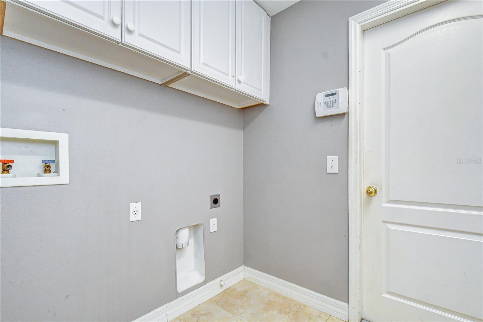 6026 Sandhill Ridge Dr Property Photo 26