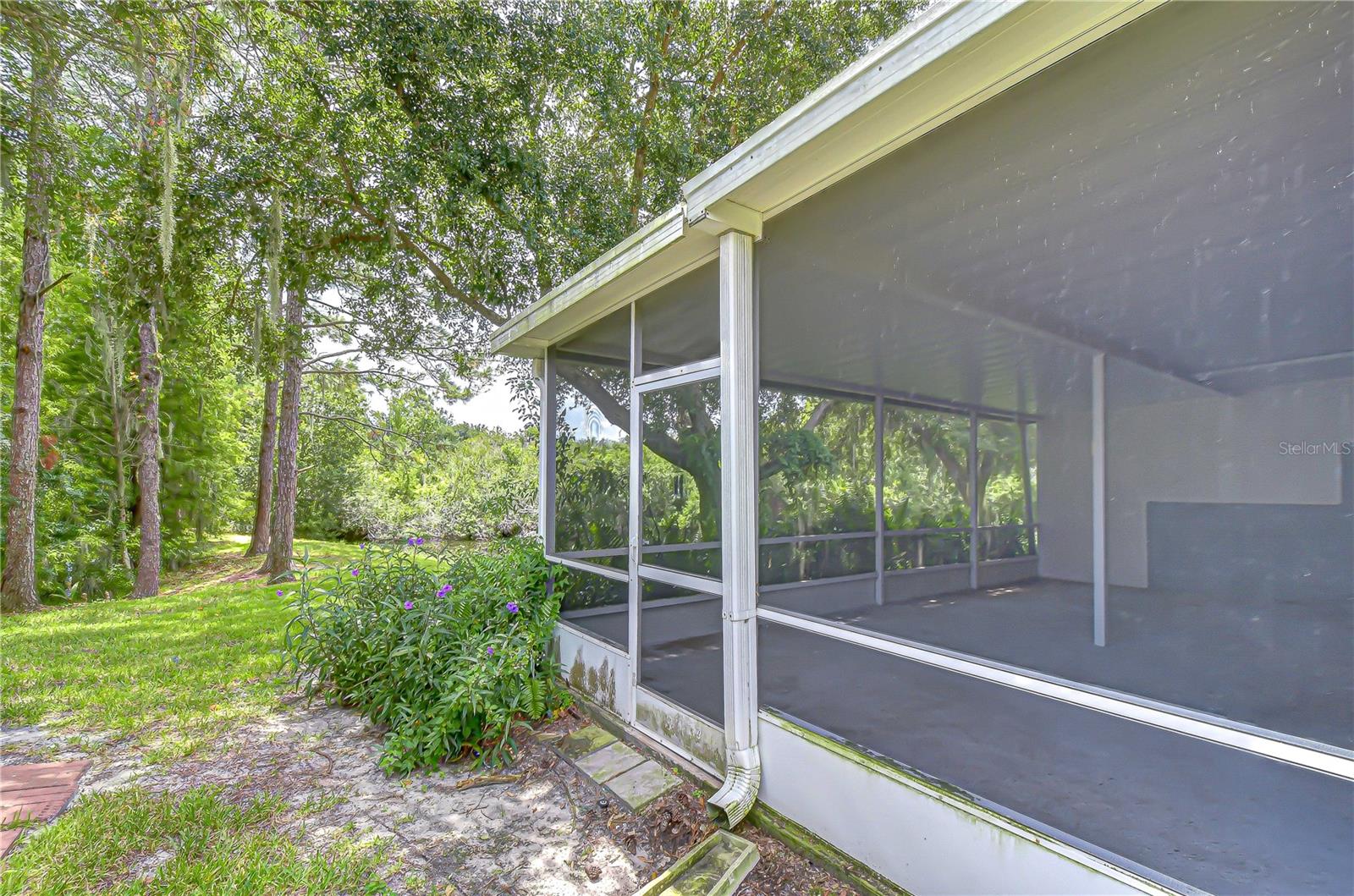 6026 Sandhill Ridge Dr Property Photo 29