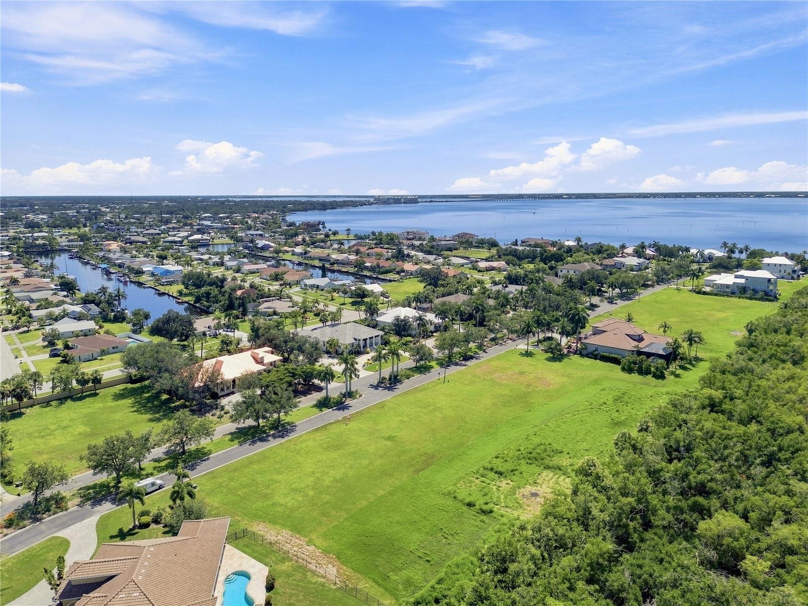 21361 Harborside Blvd Property Photo 6