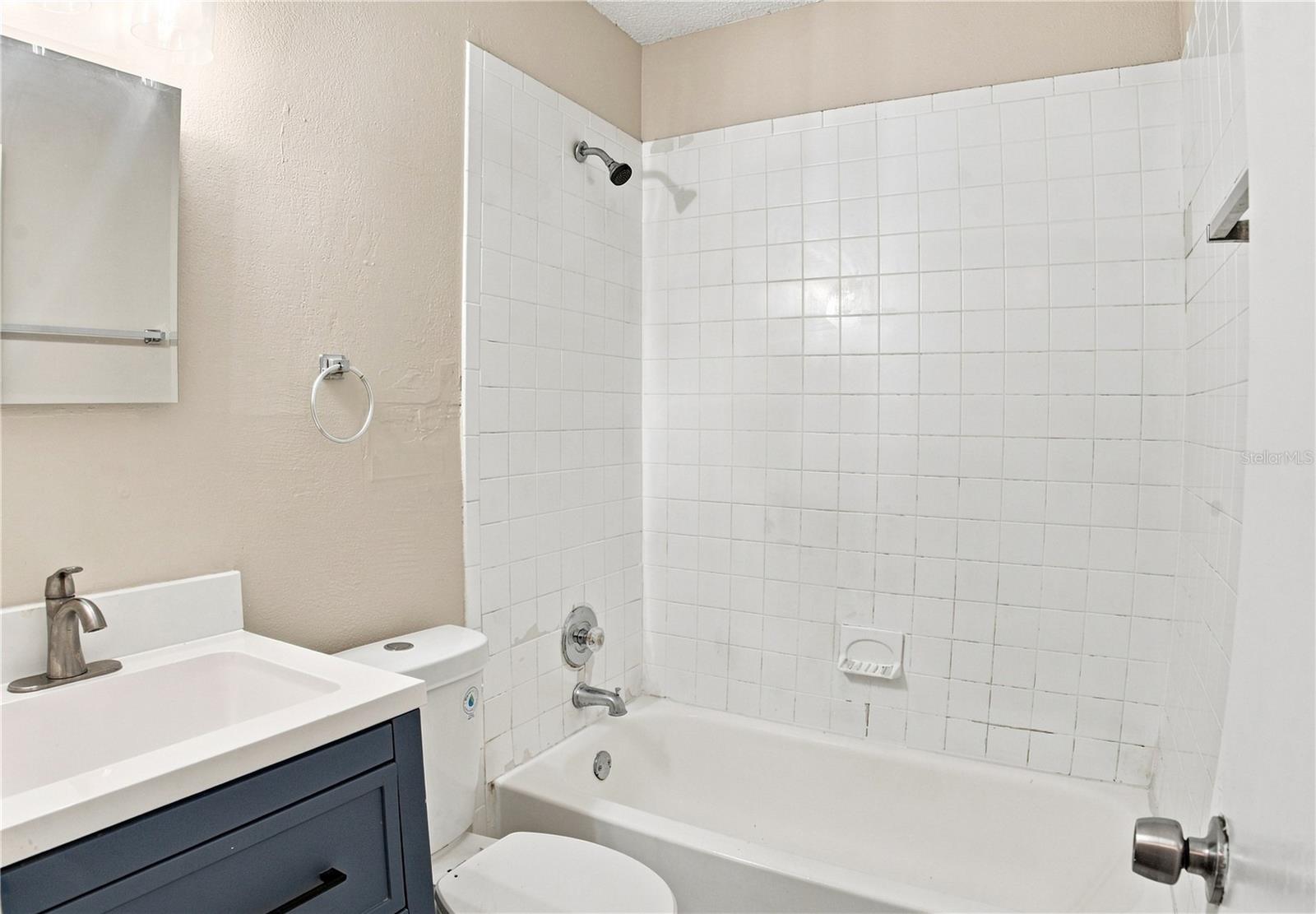 3808 N 54th St Property Photo 9