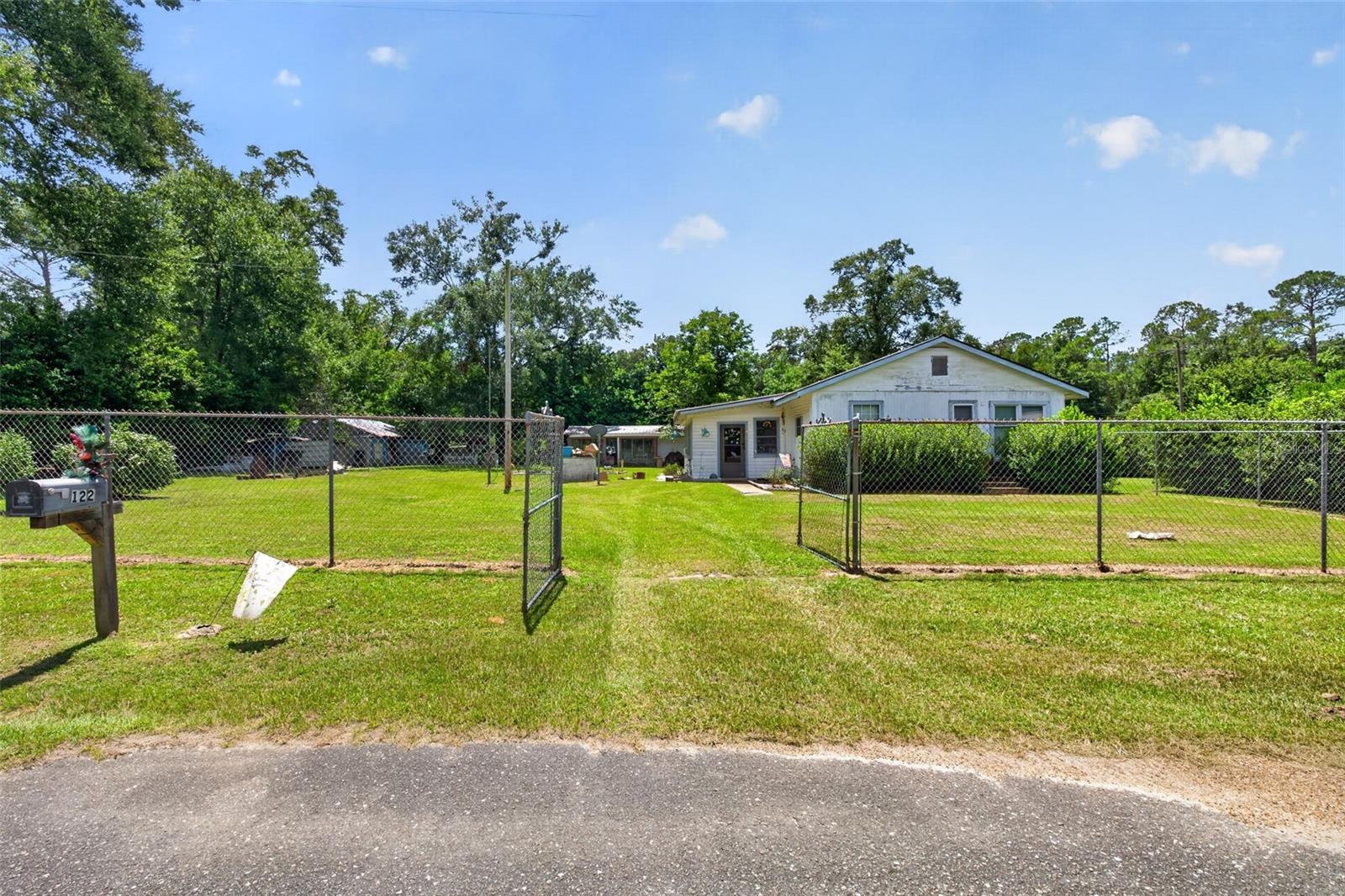 122 Hilty Cir Property Photo 1