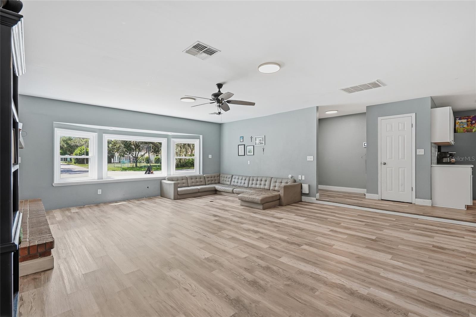 2112 Meadow Lark Rd Property Photo 10