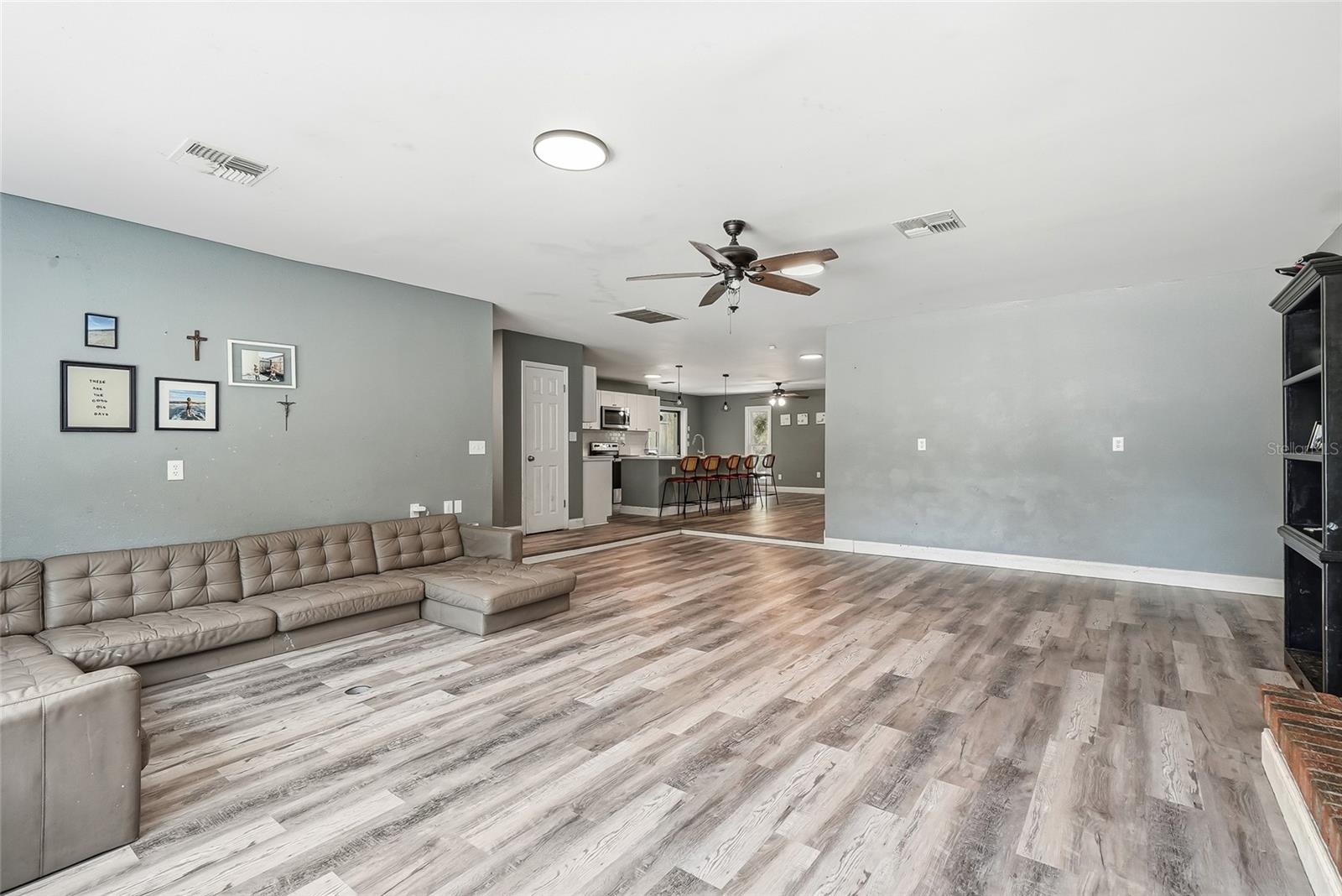 2112 Meadow Lark Rd Property Photo 11