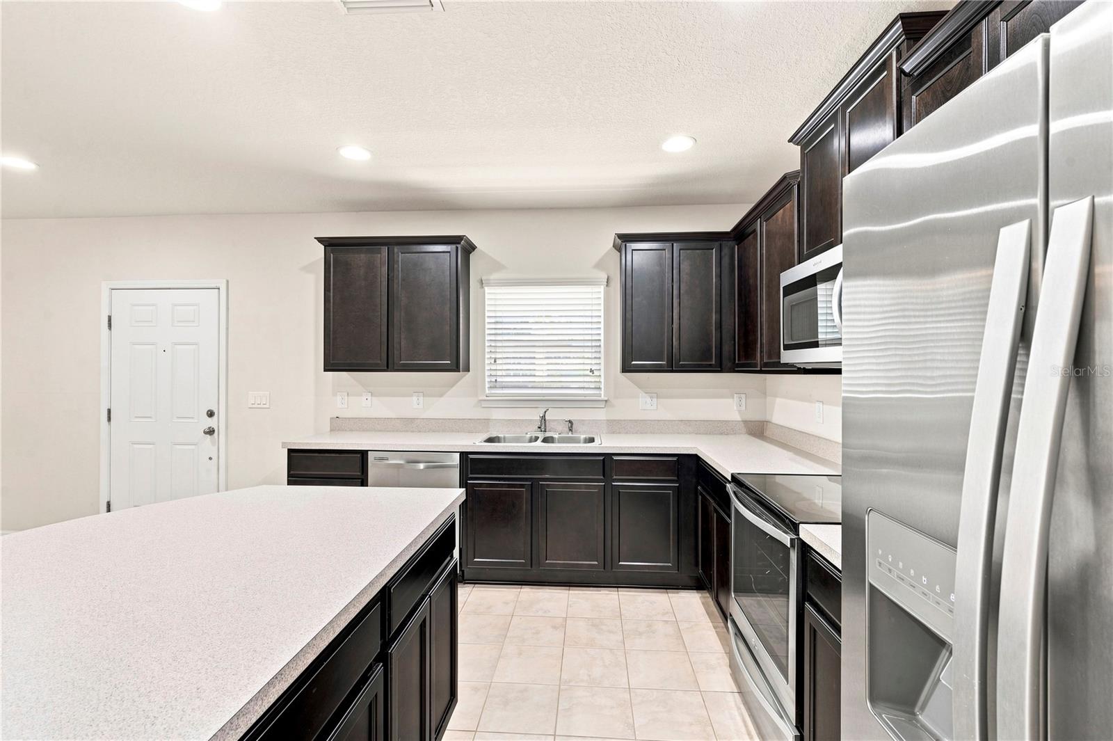 4824 Chatterton Way Property Photo 11