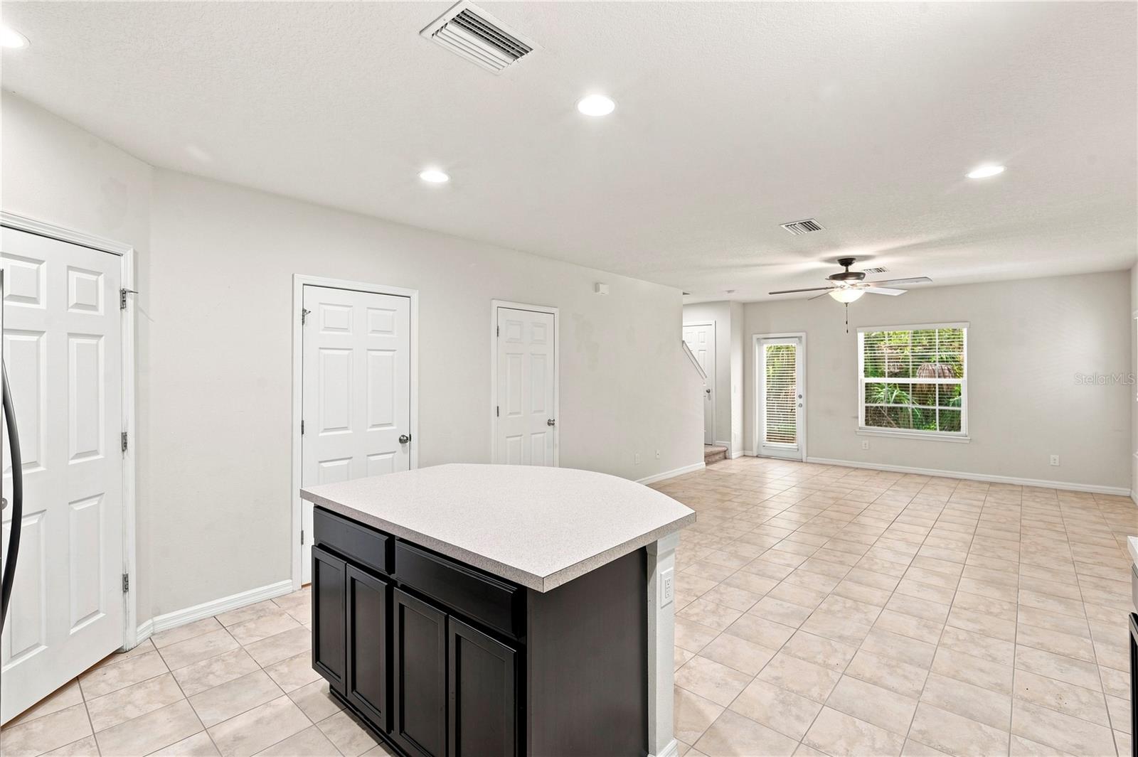4824 Chatterton Way Property Photo 13