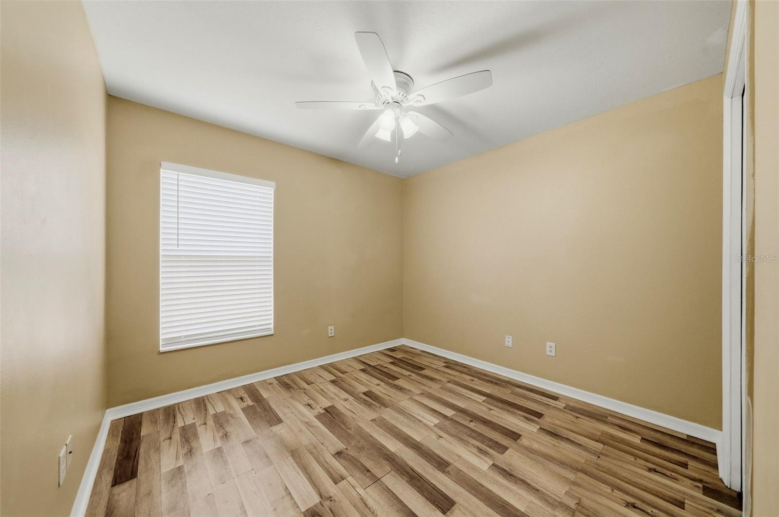 925 Windton Oak Dr Property Photo 31