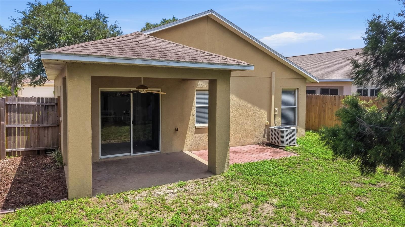 925 Windton Oak Dr Property Photo 39