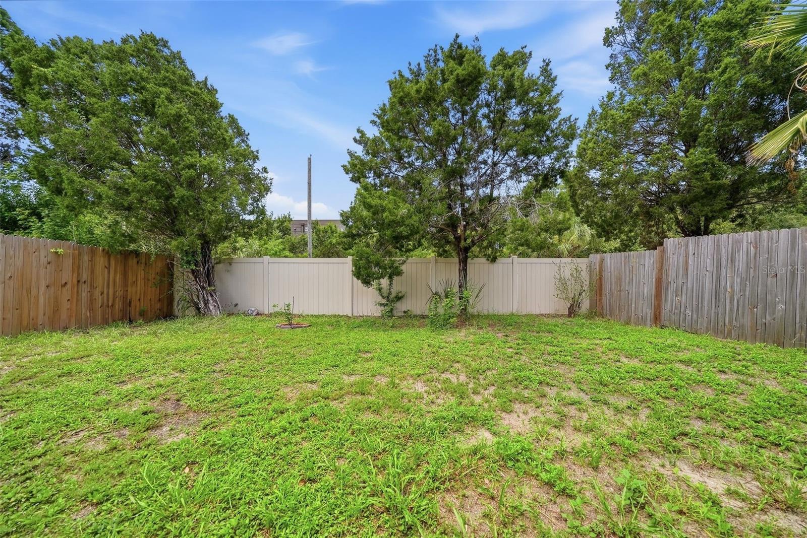 925 Windton Oak Dr Property Photo 42
