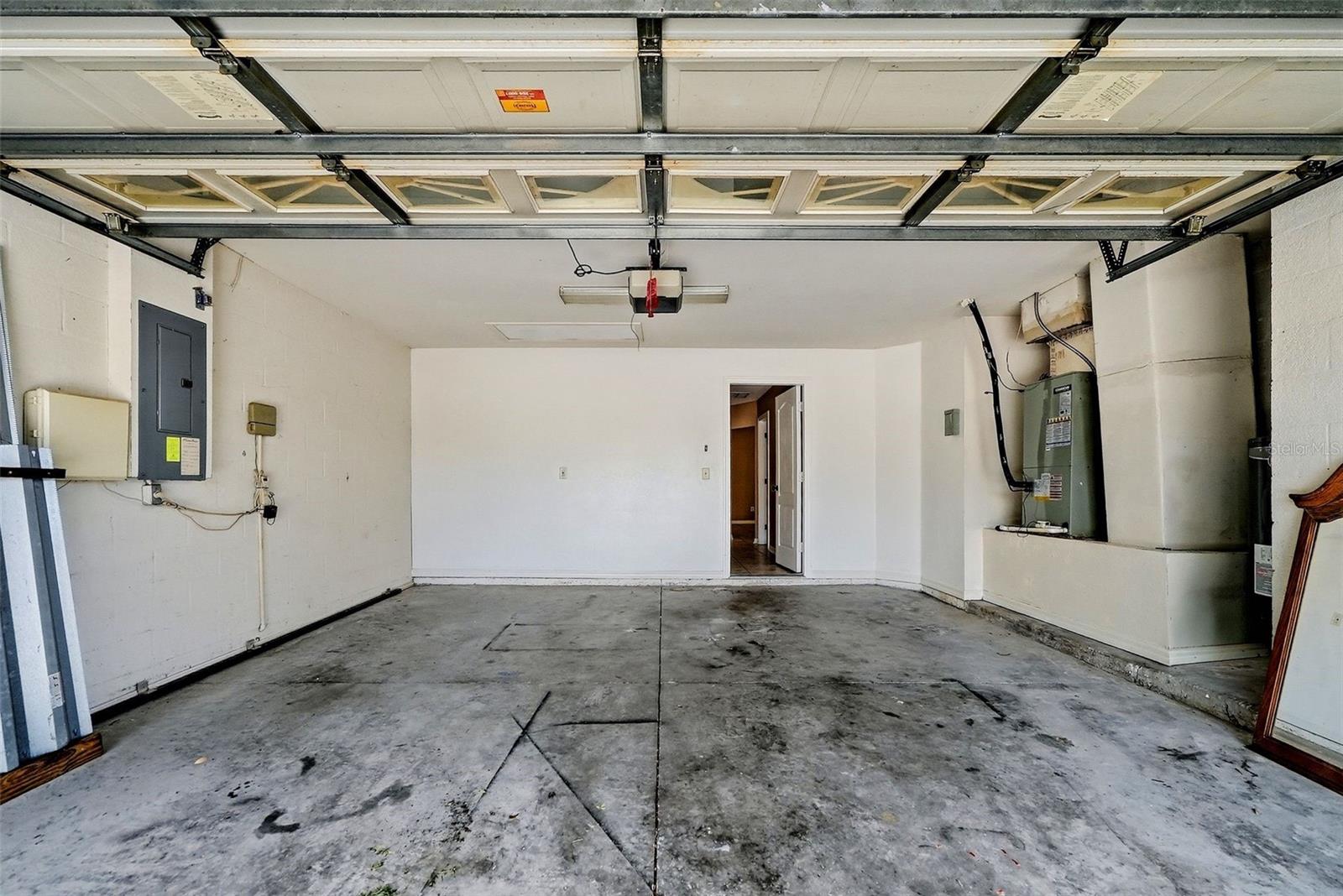 925 Windton Oak Dr Property Photo 43