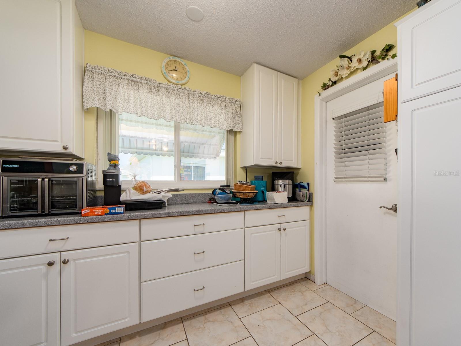 14104 89th Ave Property Photo 8