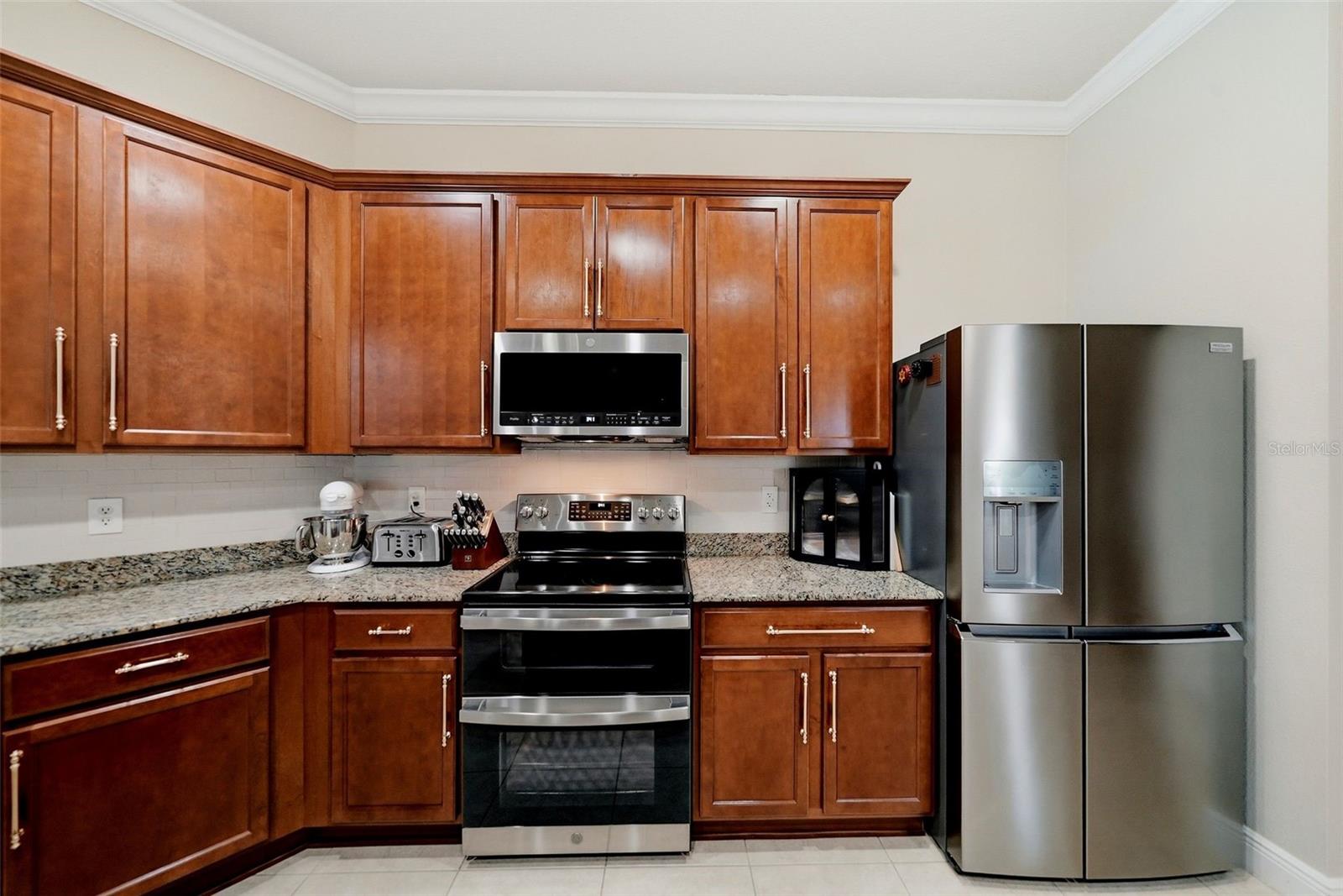 9712 46th Ct E Property Photo 15