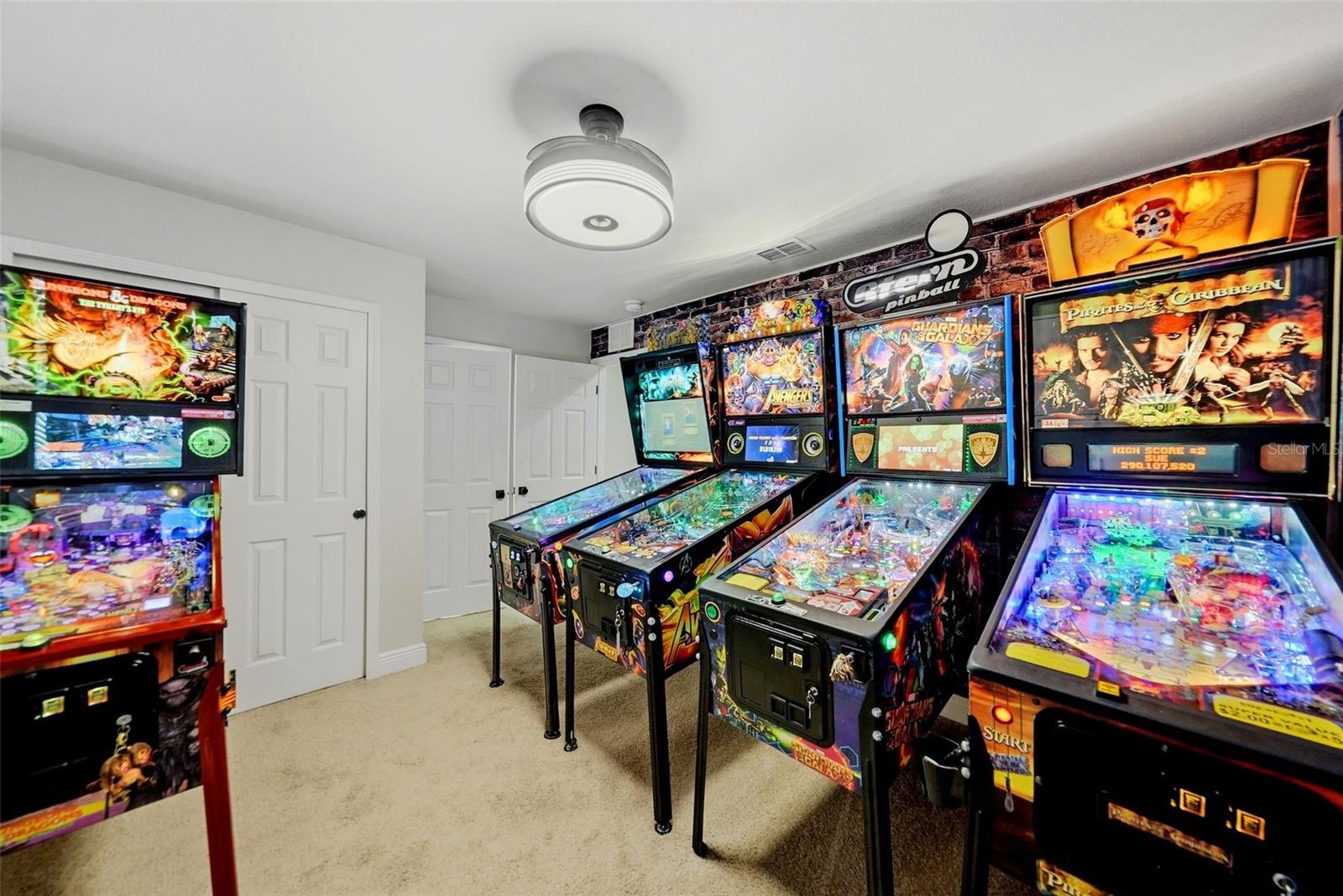 9712 46th Ct E Property Photo 28