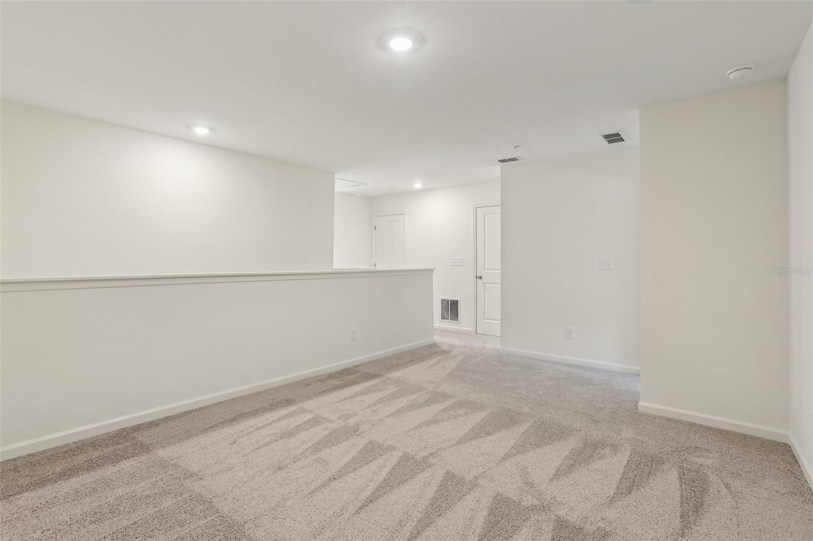 2568 Broadwing St Property Photo 11