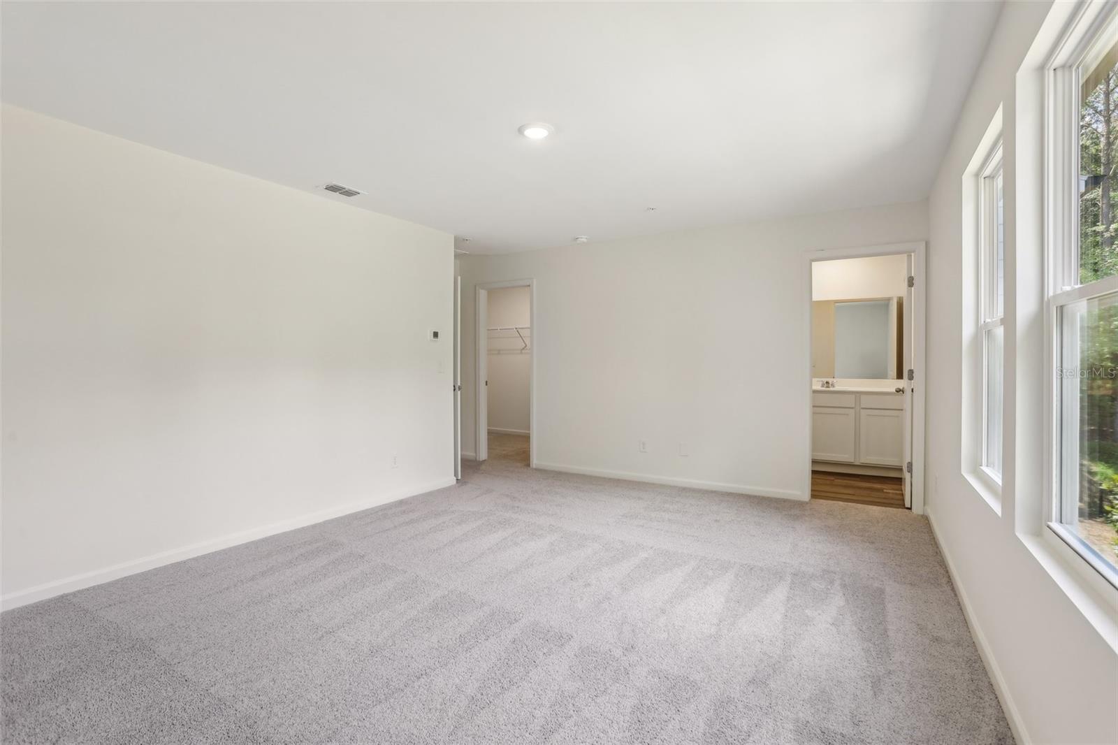 2568 Broadwing St Property Photo 16