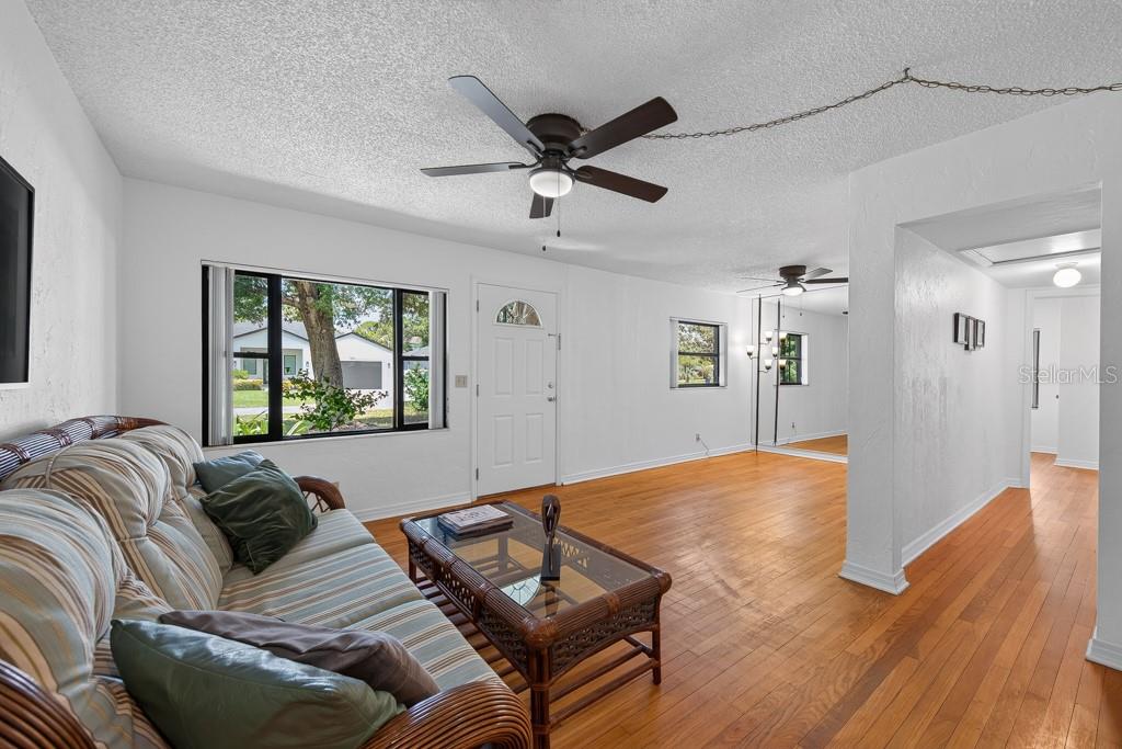 4306 S Grady Ave Property Photo 5