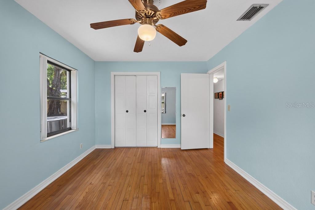 4306 S Grady Ave Property Photo 23