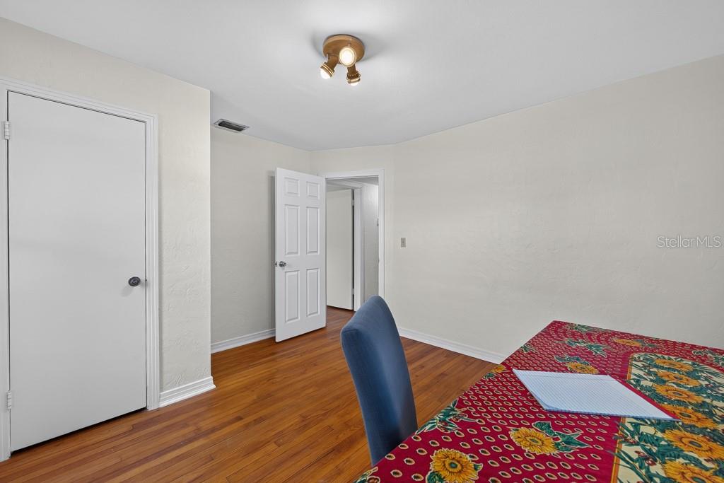 4306 S Grady Ave Property Photo 27