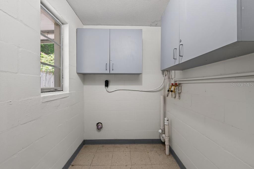 4306 S Grady Ave Property Photo 29