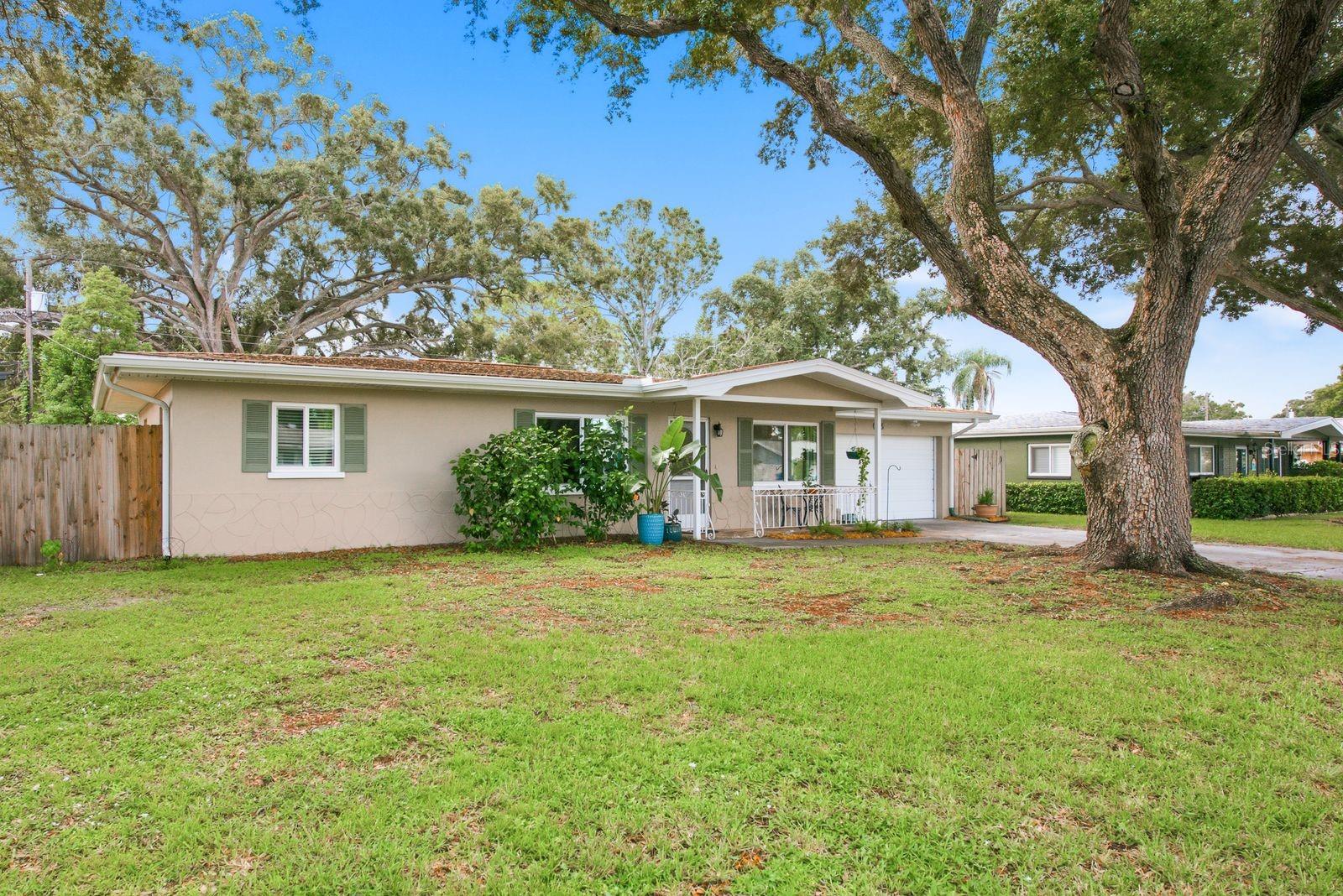 613 Imperial Dr Property Photo 2