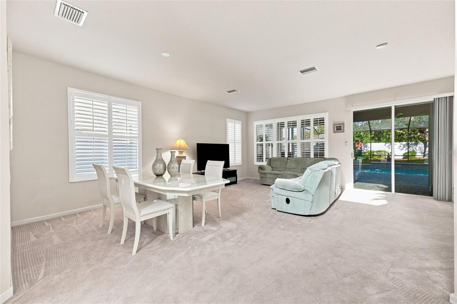 14217 Wake Robin Dr Property Photo 14