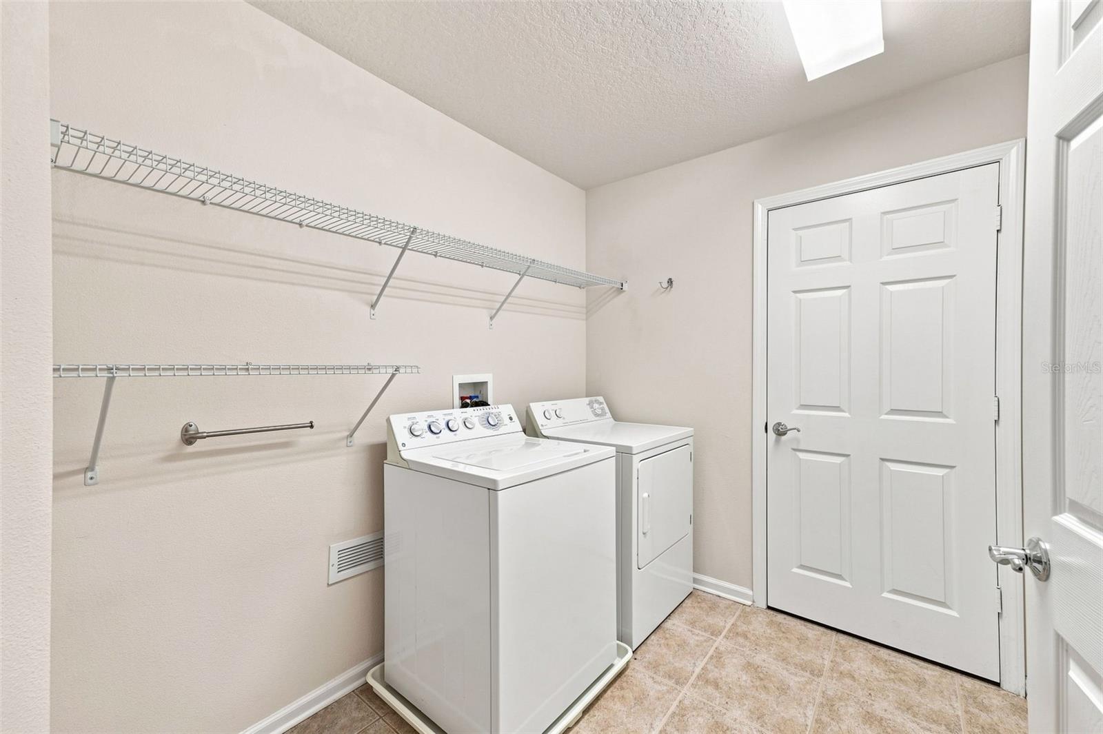 14217 Wake Robin Dr Property Photo 47