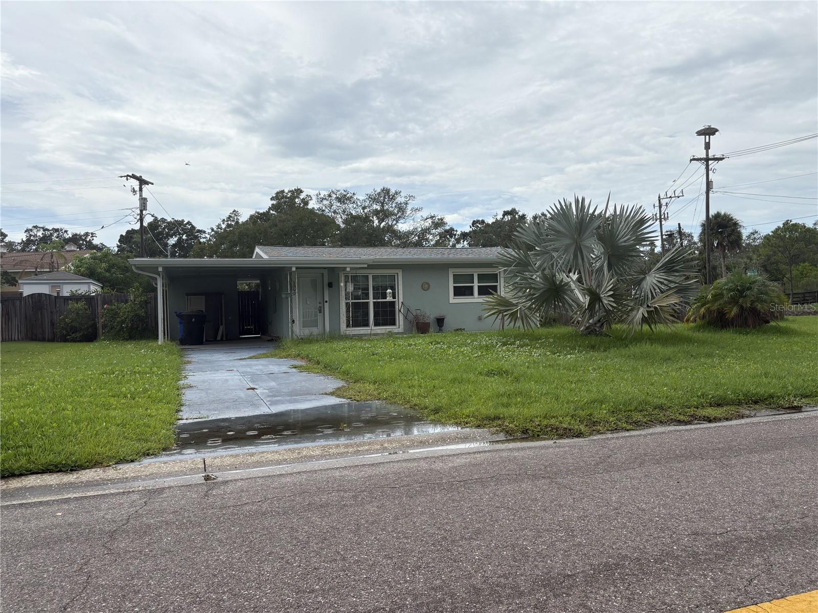 1890 SAN MATEO DR Property Photo 1