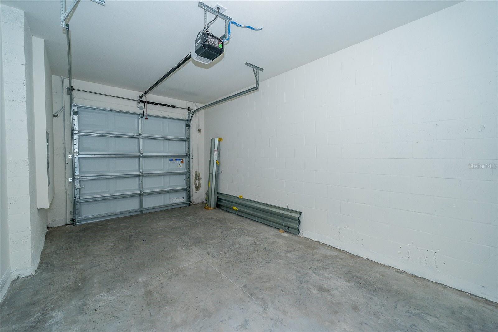 16642 Maude Dr Property Photo 24