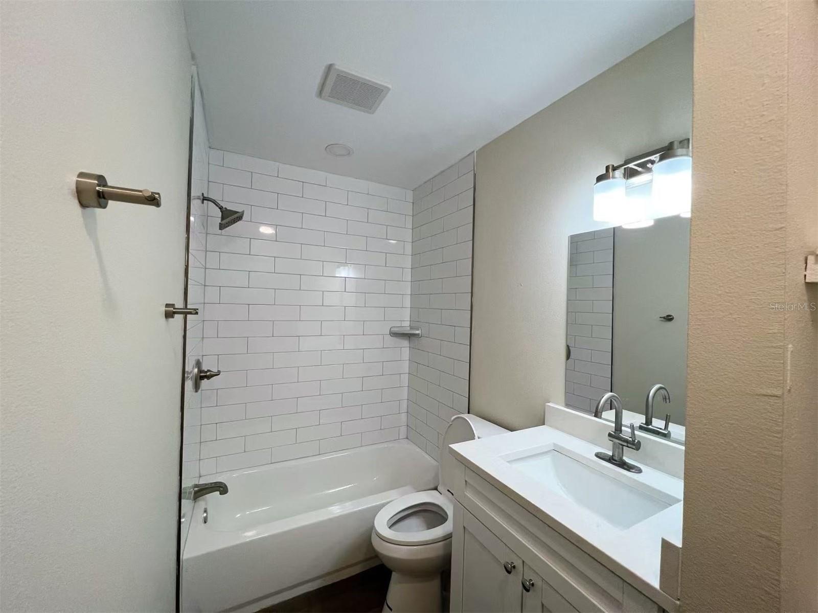 1016 9th Ave #a Property Photo 7
