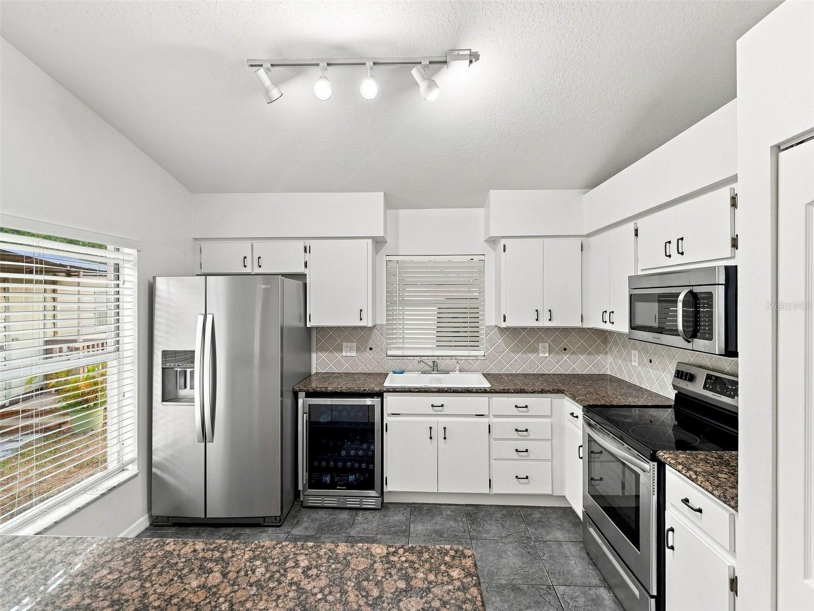 1018 Peachwood Dr Property Photo 13