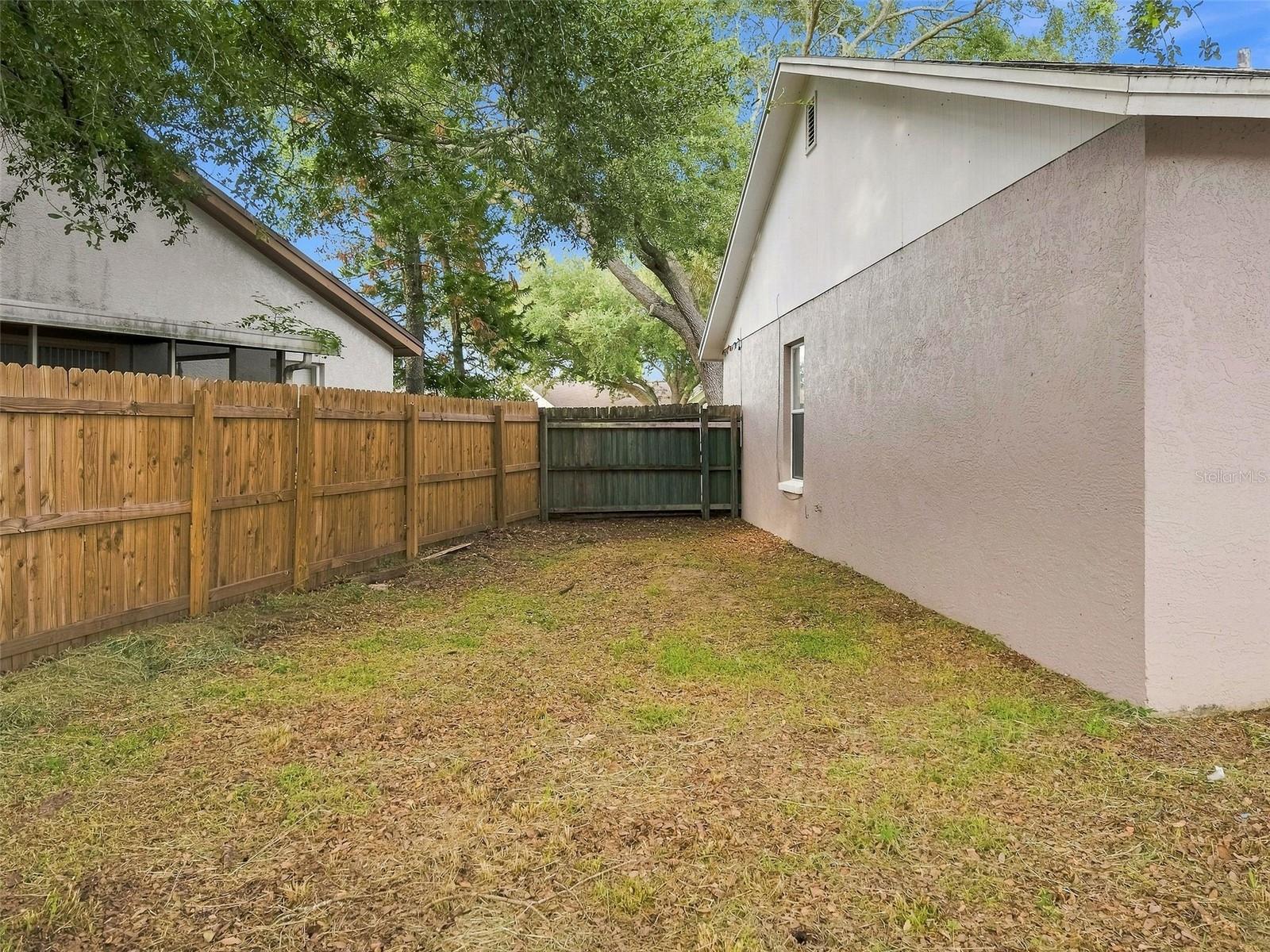 1018 Peachwood Dr Property Photo 25