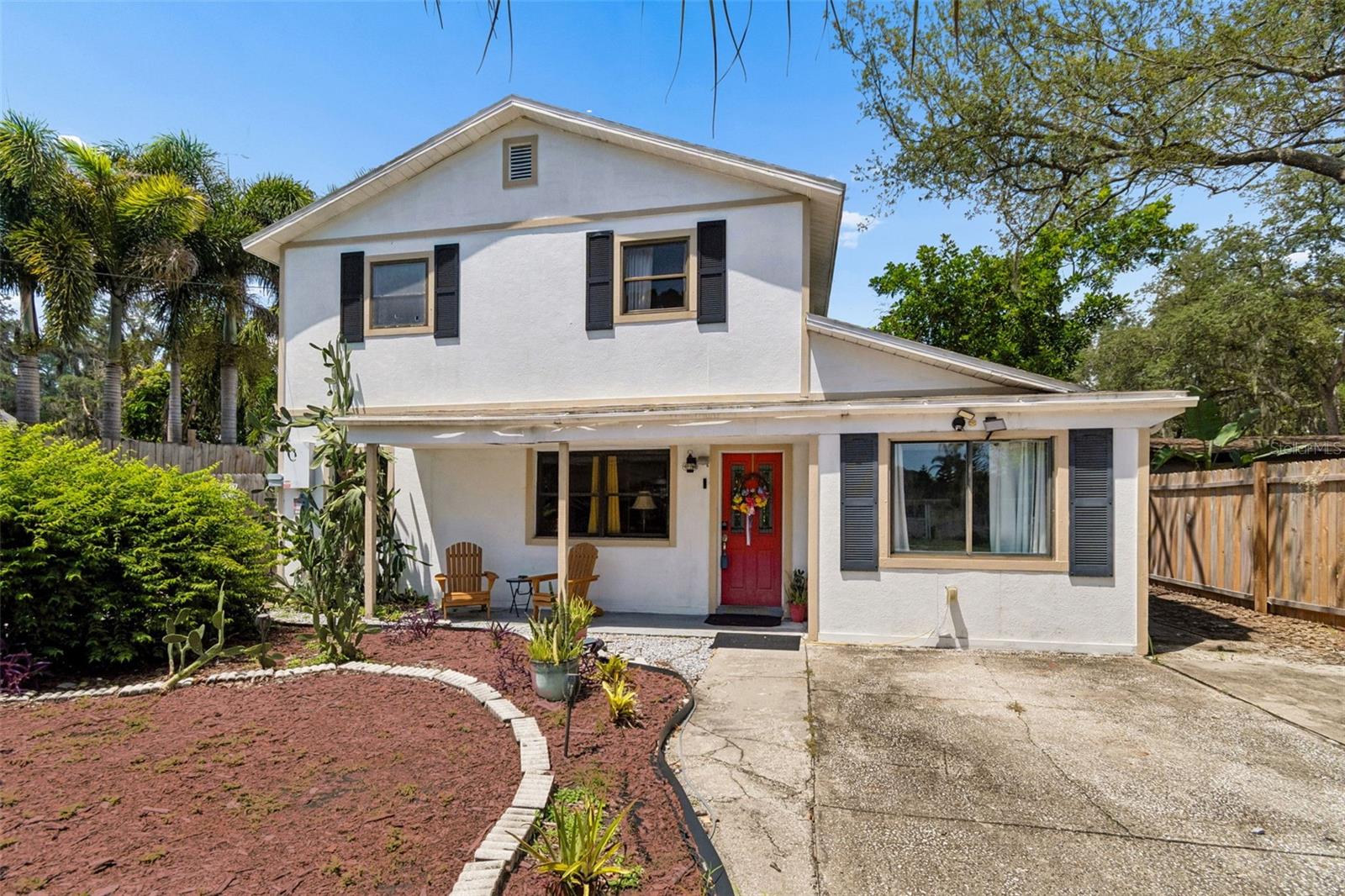 2017 S Village Ave Property Photo 3