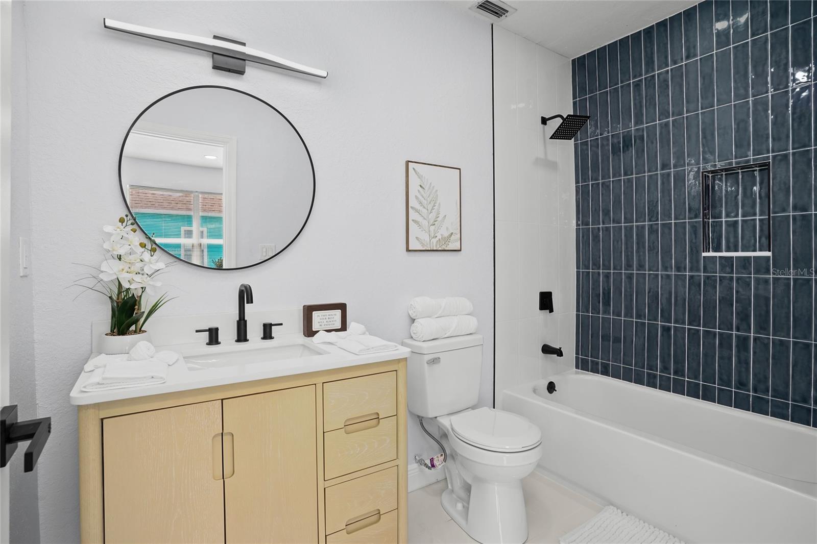 2517 W Palmetto St Property Photo 8