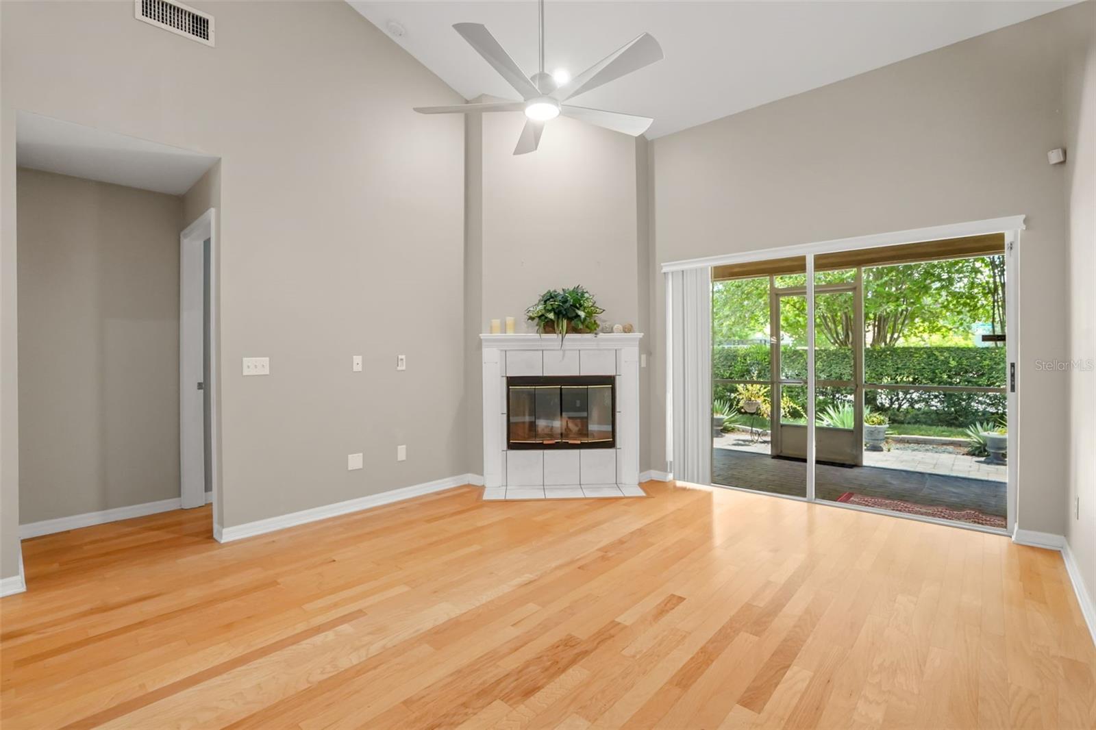 1937 Northfork Cir Property Photo 6