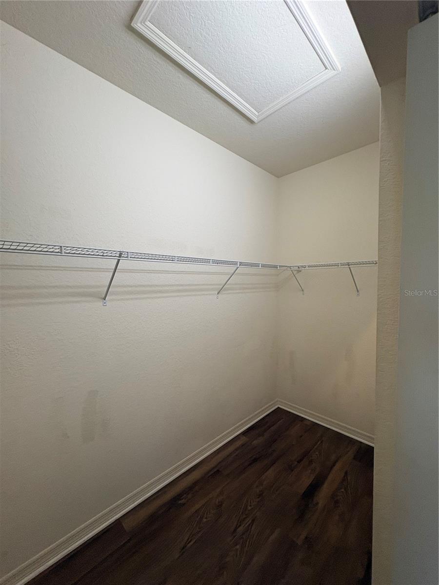 4628 1st Ave E Property Photo 11