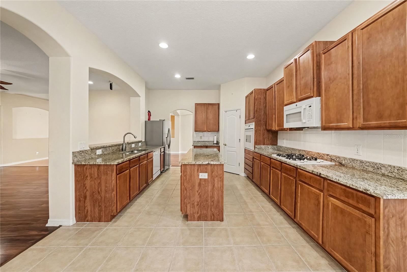 316 Harts Oak Pl Property Photo 9